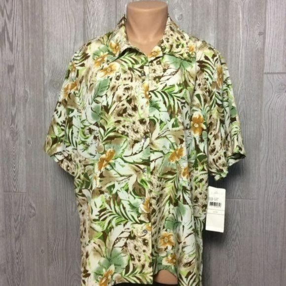 NWT Jordan Floral Button Down Top PLUS SIZE 24 - Picture 1 of 5